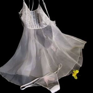 Victoria's Secret DESIGNER COLLECTION Babydoll Set